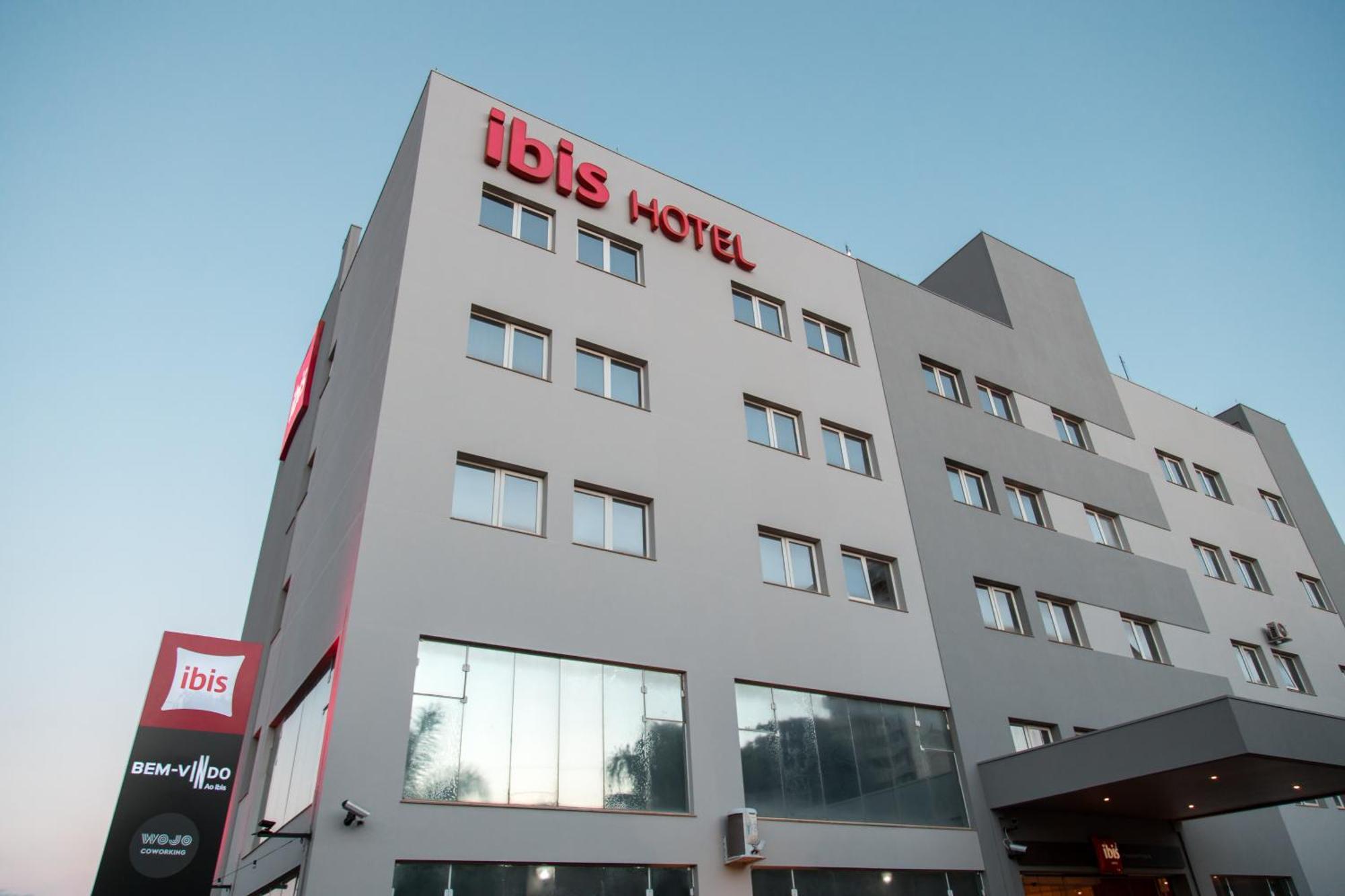 ホテル Ibis Presidente Prudente Manoel Goulart エクステリア 写真